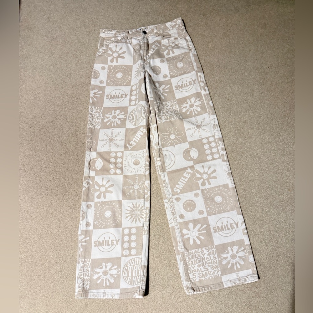 H&M Cream and White Graphic Smiley Wide-Leg Pants